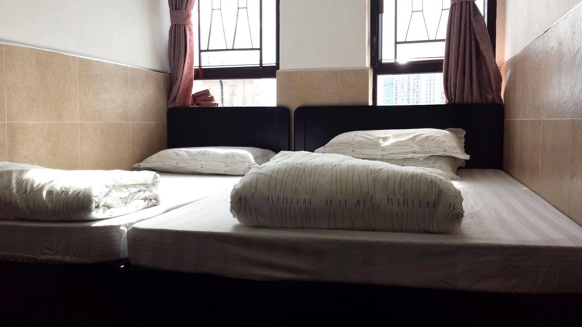 Kowloon Mongkok 1812 Guest House Hong Kong Exterior foto