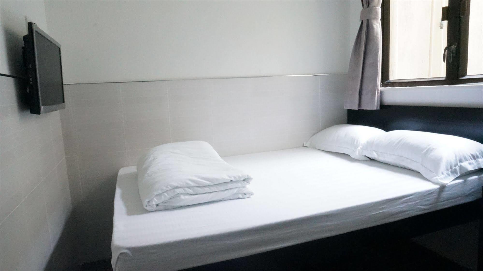 Kowloon Mongkok 1812 Guest House Hong Kong Exterior foto